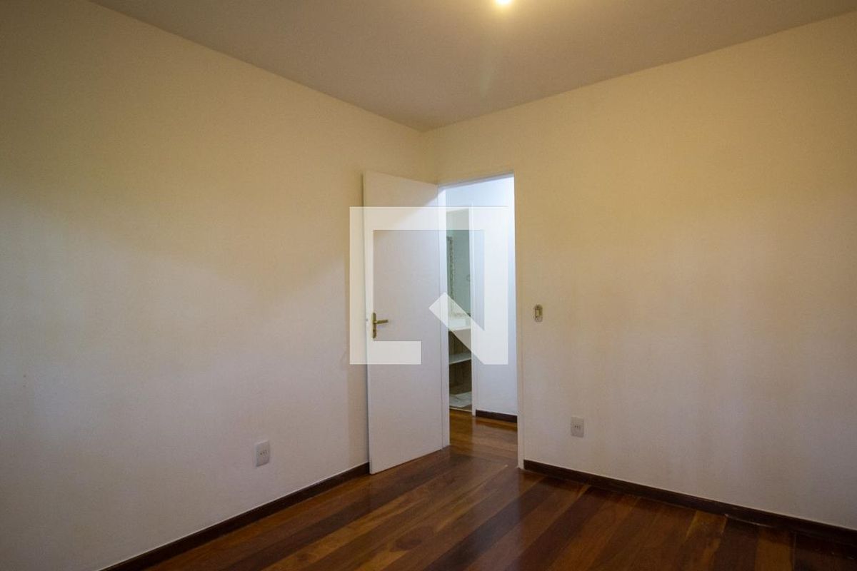 Casa, 4 quartos, 280 m² - Foto 28