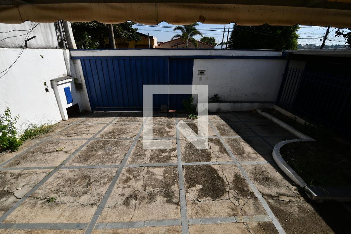 Casa à Venda - Taquaral, 7 Quartos,  390 m2 em , Campinas - sp | SoloBR
