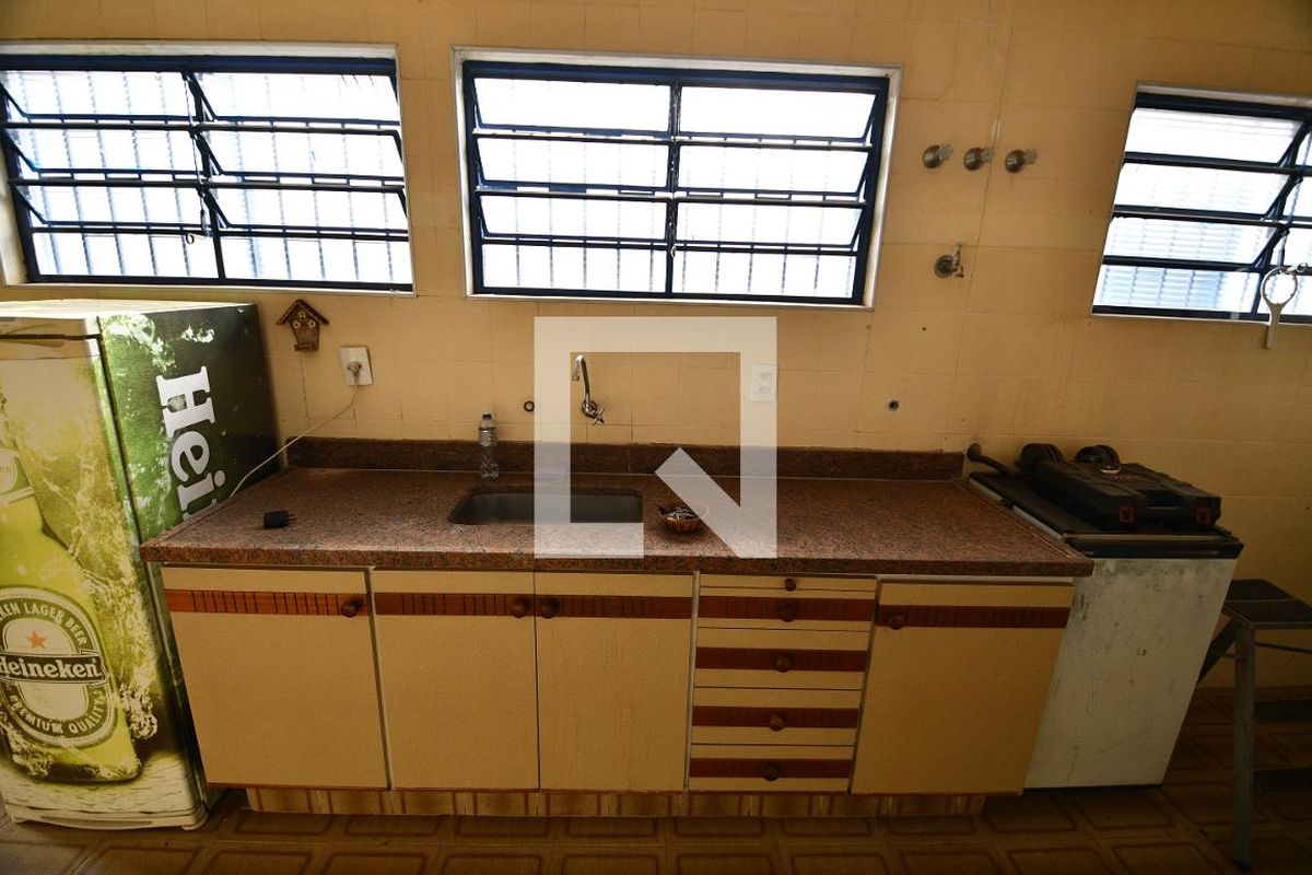 Casa à Venda - Taquaral, 7 Quartos,  390 m2 em , Campinas - sp | SoloBR