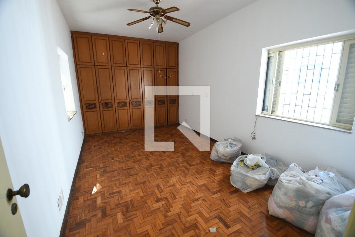 Casa à Venda - Taquaral, 7 Quartos,  390 m2 em , Campinas - sp | SoloBR