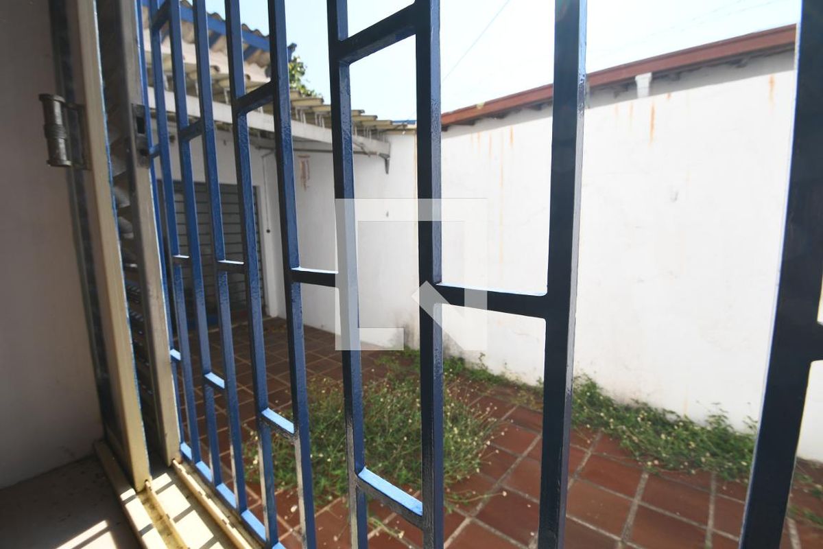 Casa à Venda - Taquaral, 7 Quartos,  390 m2 em , Campinas - sp | SoloBR