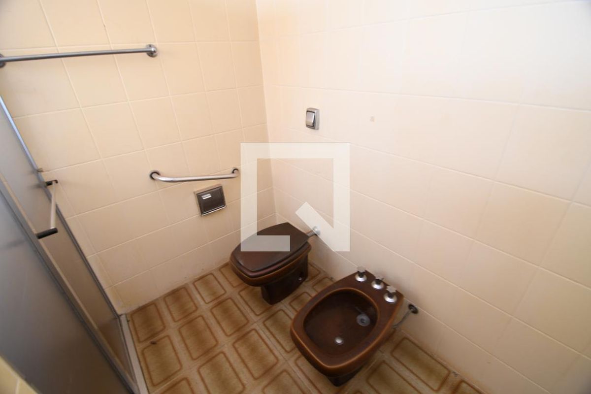 Casa à Venda - Taquaral, 7 Quartos,  390 m2 em , Campinas - sp | SoloBR