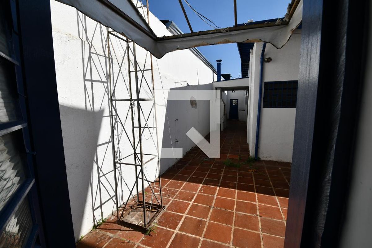 Casa à Venda - Taquaral, 7 Quartos,  390 m2 em , Campinas - sp | SoloBR