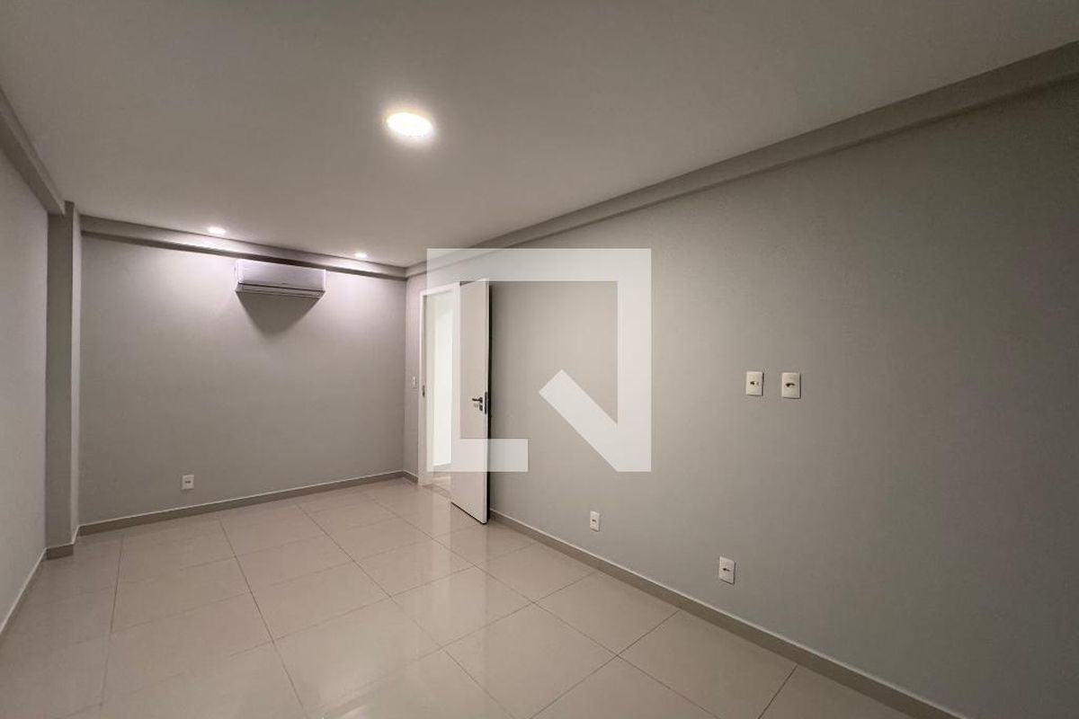 Apartamento, 3 quartos, 180 m² - Foto 28