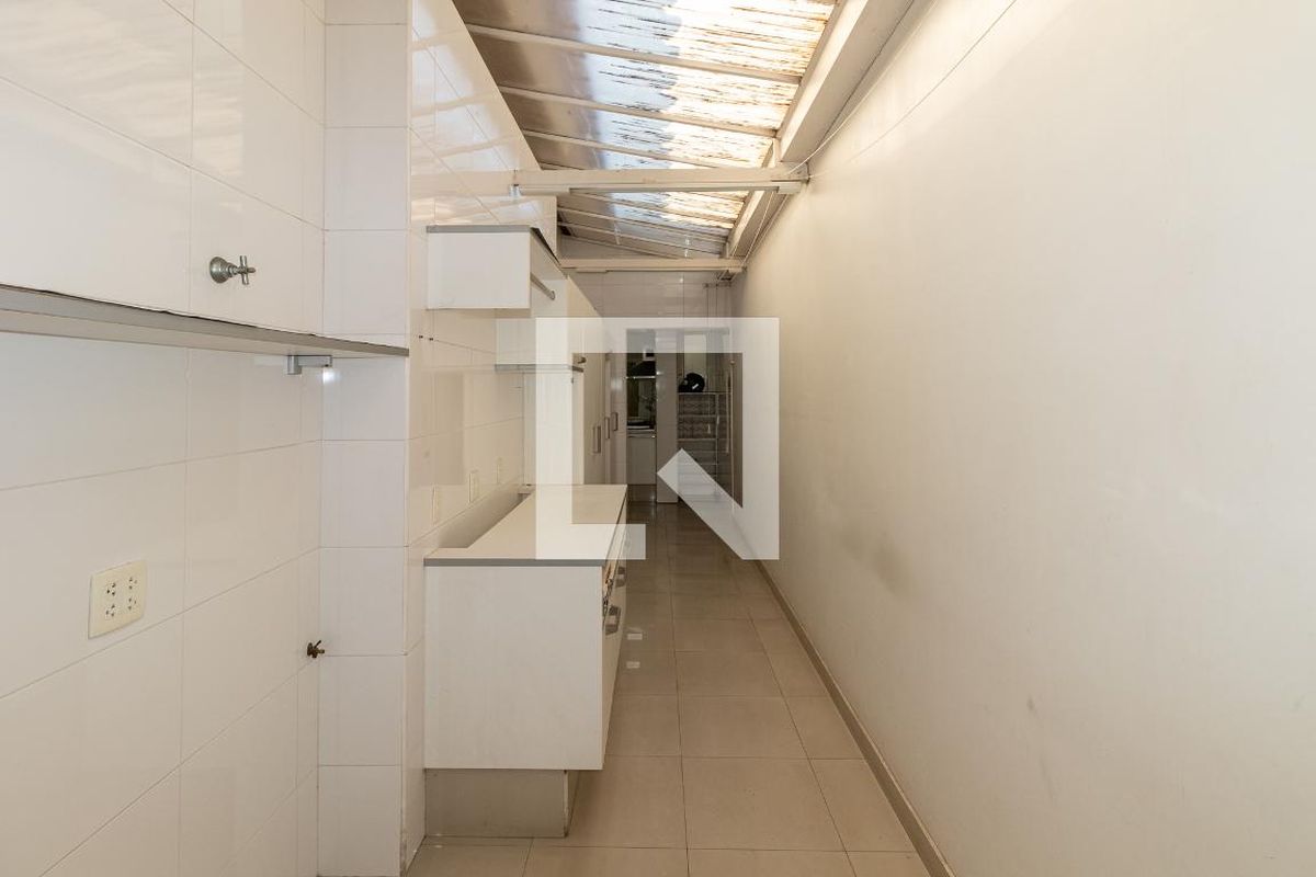 Casa, 2 quartos, 330 m² - Foto 33