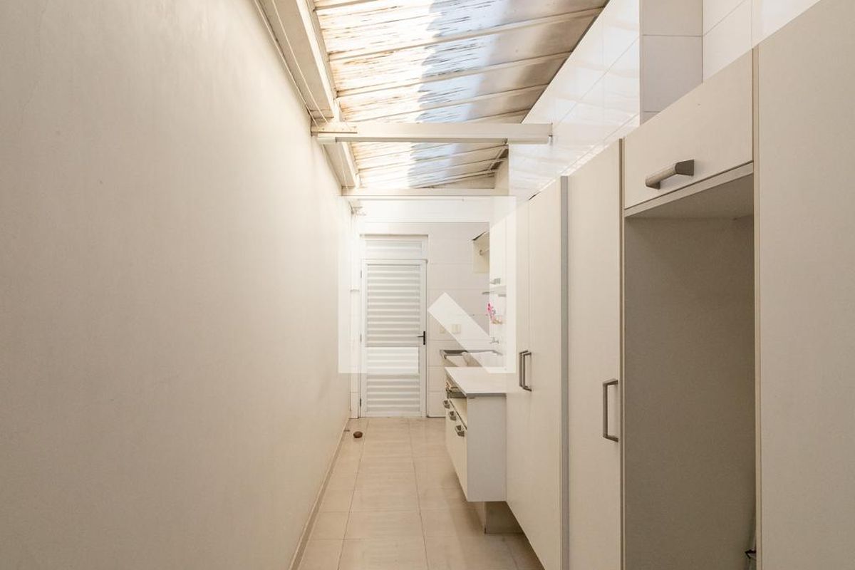 Casa, 2 quartos, 330 m² - Foto 31