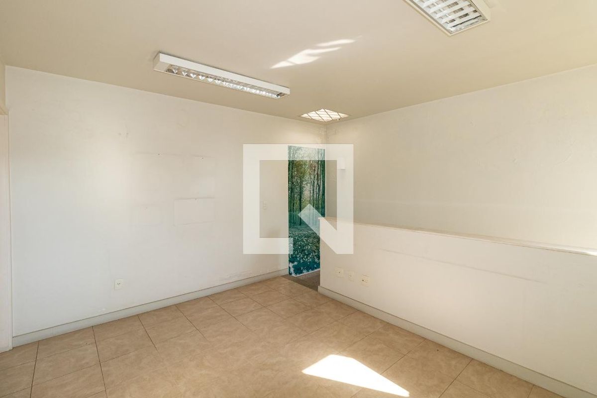 Casa, 2 quartos, 330 m² - Foto 47