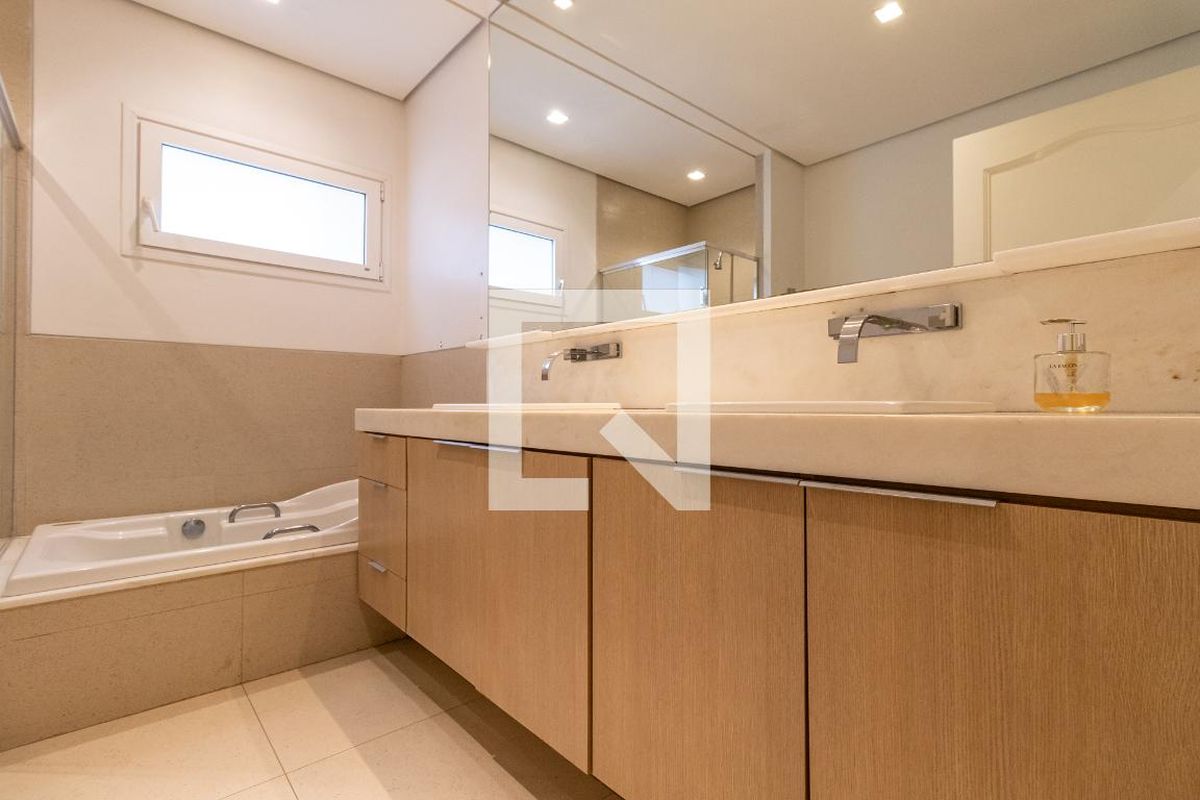 Casa, 2 quartos, 330 m² - Foto 21