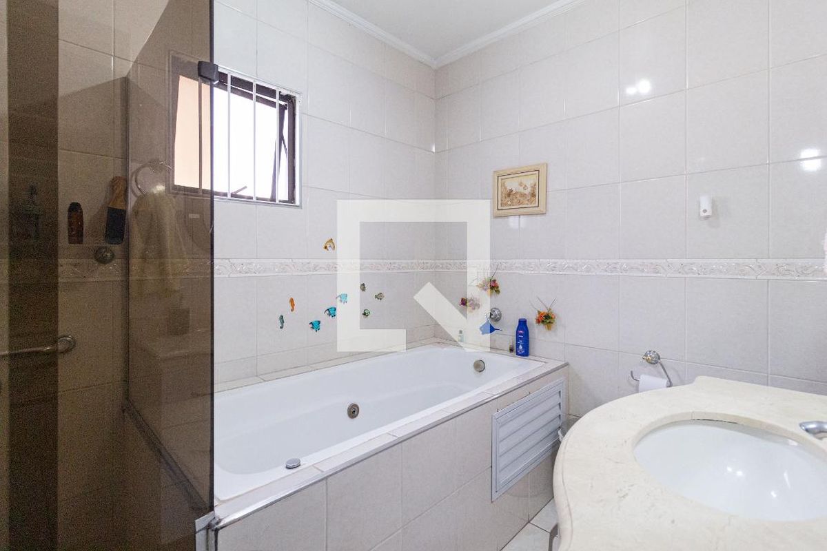Casa, 4 quartos, 208 m² - Foto 33