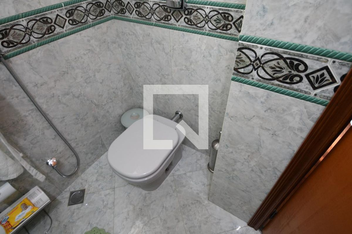 Casa à Venda - Mansões Santo Antônio, 3 Quartos,  260 m2 em , Campinas - sp | SoloBR