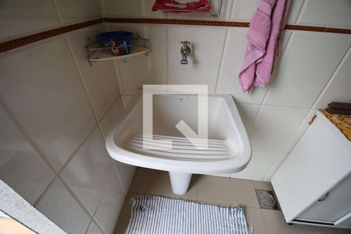Casa à Venda - Mansões Santo Antônio, 3 Quartos,  260 m2 em , Campinas - sp | SoloBR