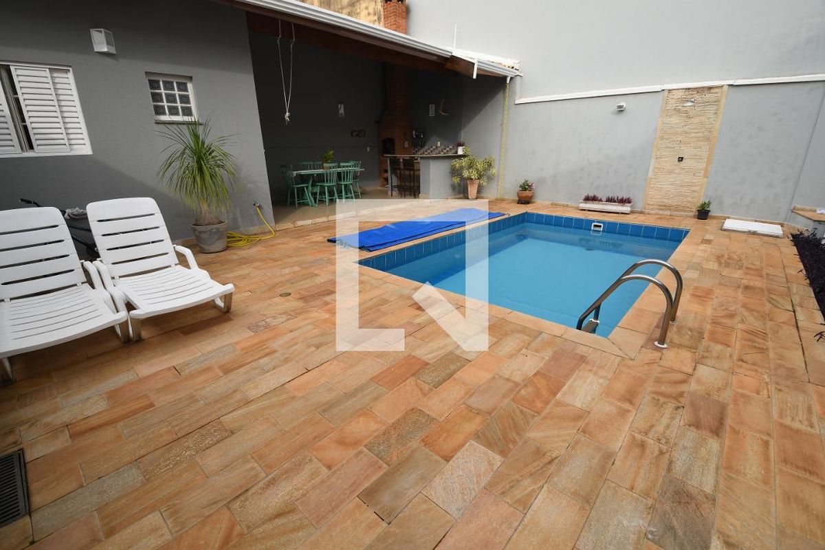 Casa à Venda - Mansões Santo Antônio, 3 Quartos,  260 m2 em , Campinas - sp | SoloBR