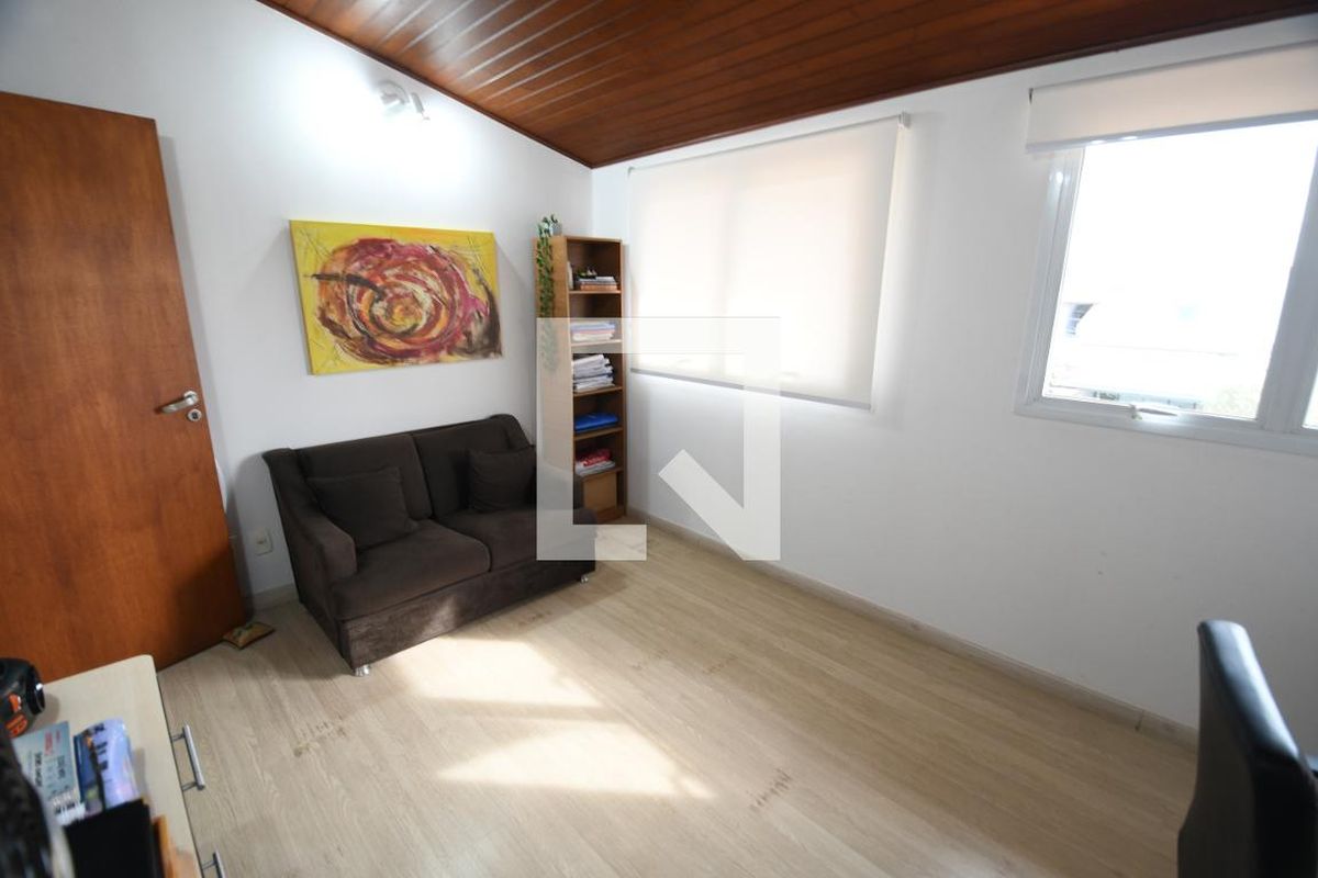 Casa à Venda - Mansões Santo Antônio, 3 Quartos,  260 m2 em , Campinas - sp | SoloBR