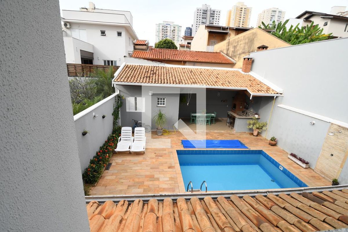 Casa à Venda - Mansões Santo Antônio, 3 Quartos,  260 m2 em , Campinas - sp | SoloBR