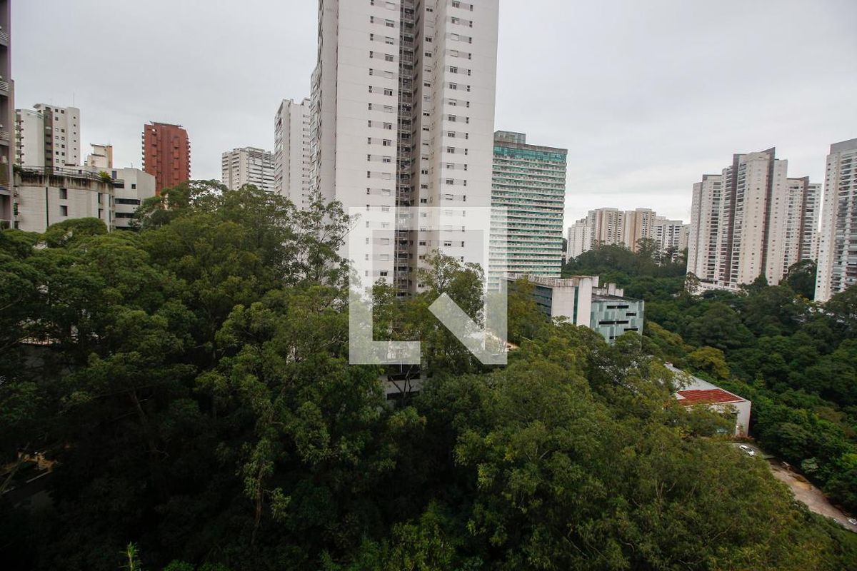Apartamento, 4 quartos, 213 m² - Foto 38