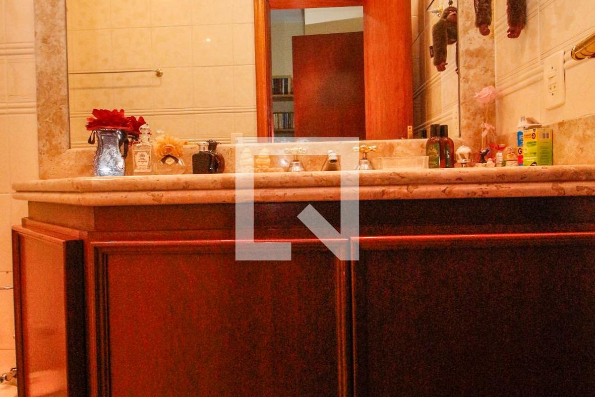 Apartamento, 4 quartos, 213 m² - Foto 44