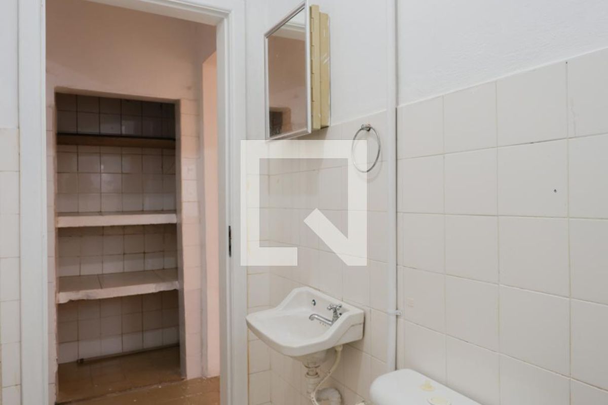 Casa, 1 quarto, 180 m² - Foto 24