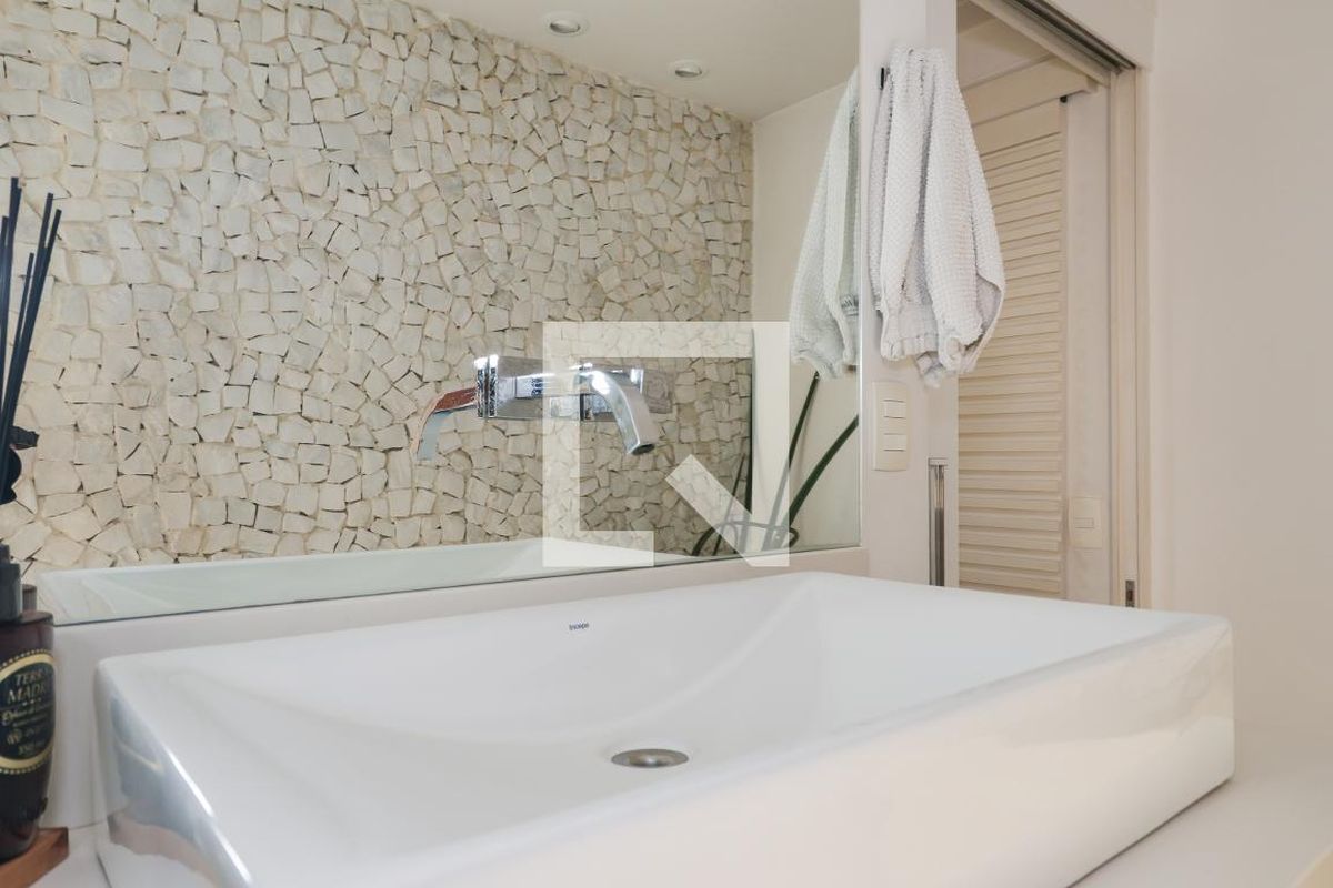 Apartamento, 3 quartos, 245 m² - Foto 34