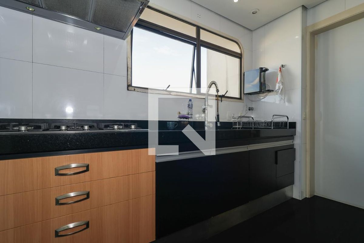 Apartamento, 3 quartos, 245 m² - Foto 112