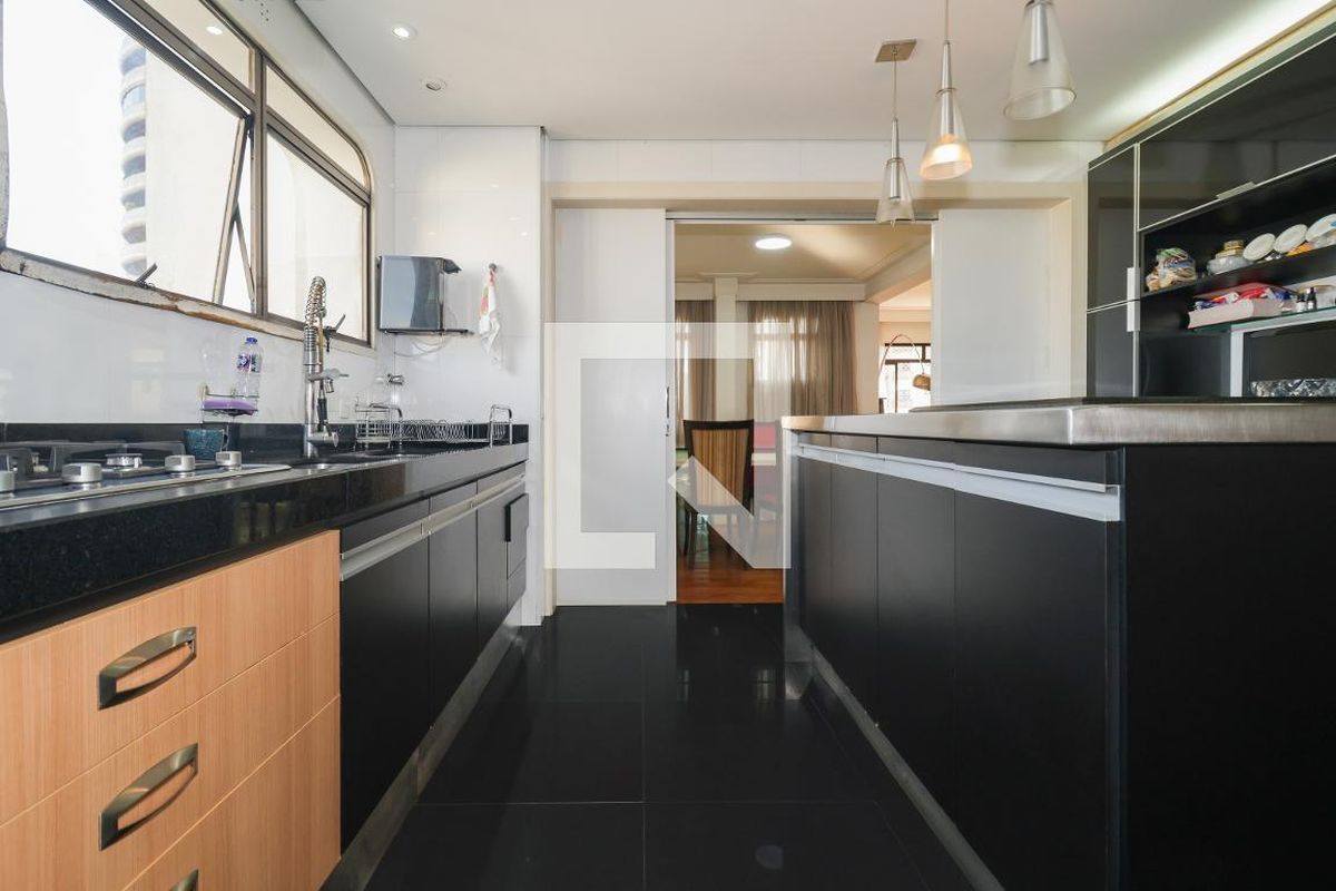 Apartamento, 3 quartos, 245 m² - Foto 114