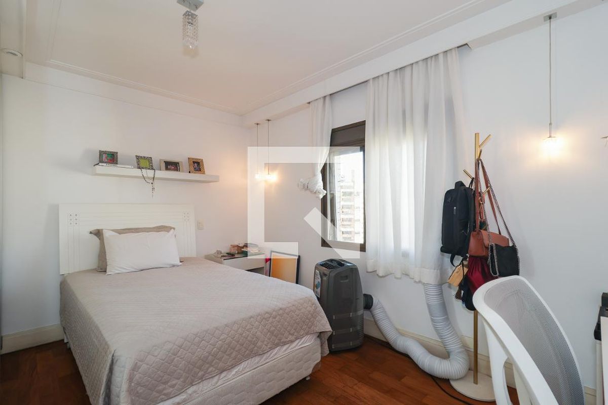 Apartamento, 3 quartos, 245 m² - Foto 70
