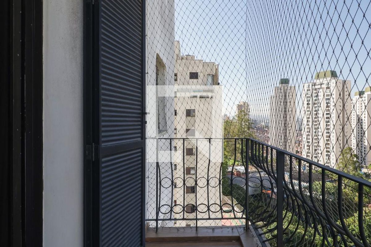Apartamento, 3 quartos, 245 m² - Foto 50