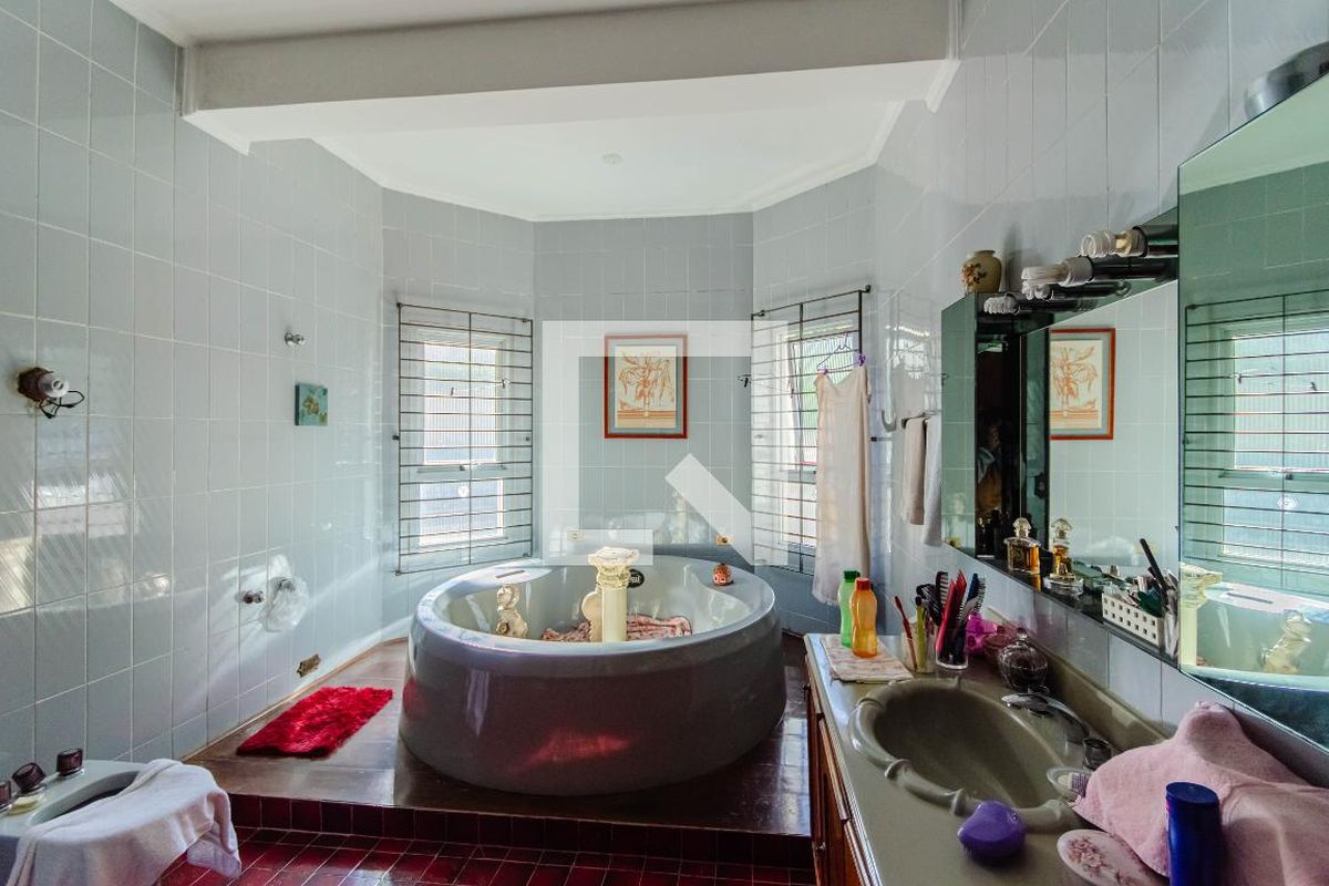 Casa, 5 quartos, 452 m² - Foto 30
