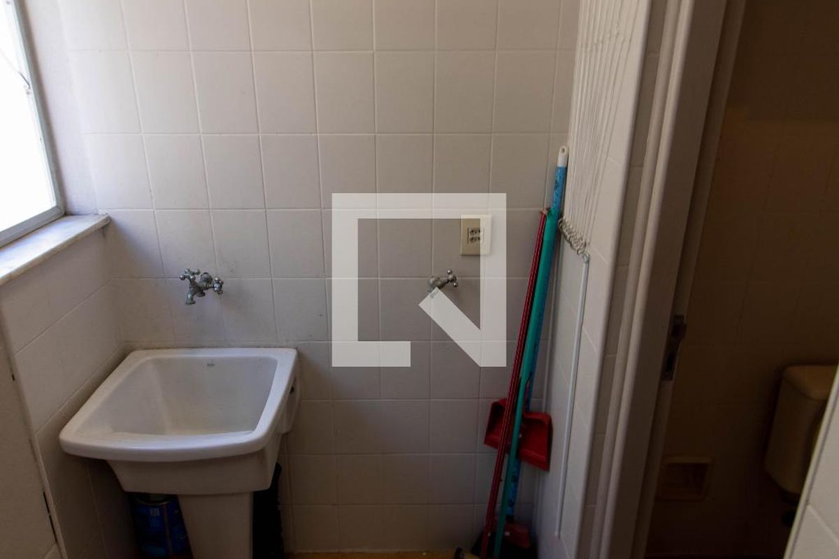 Apartamento à Venda - Bosque, 2 Quartos,  75 m2 em , Campinas - sp | SoloBR