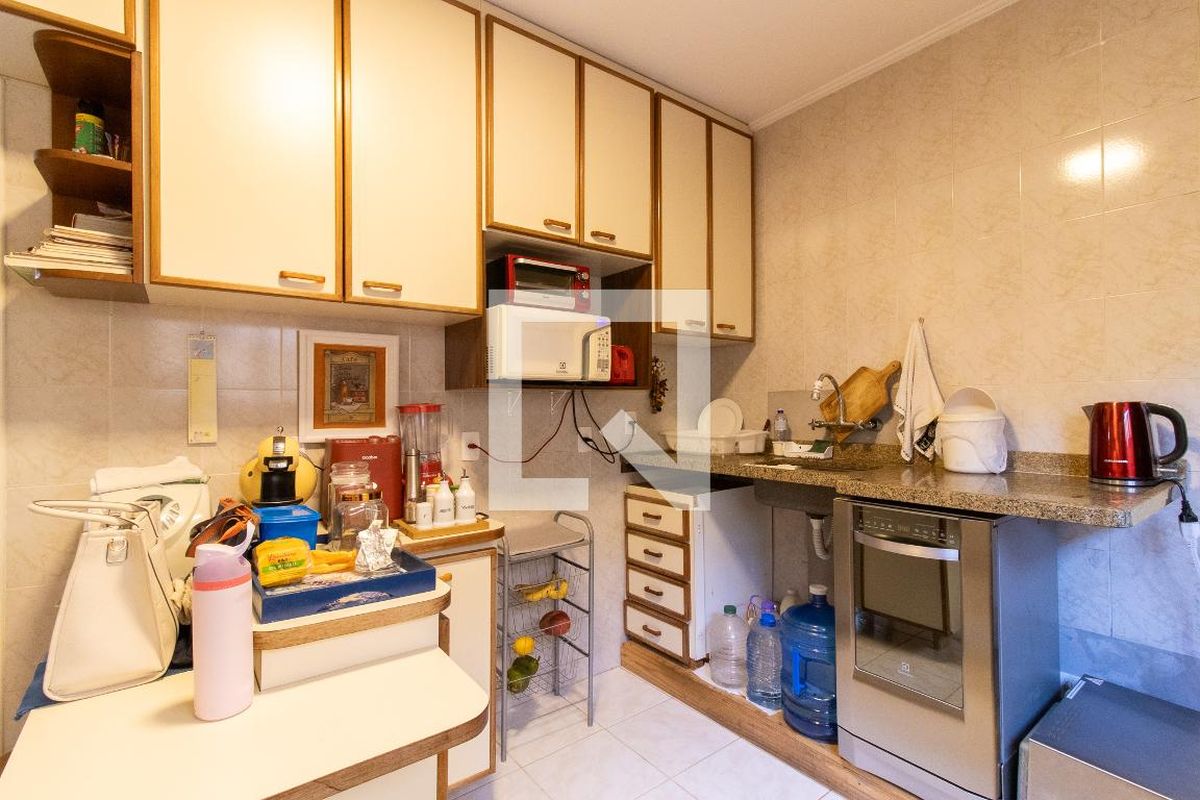 Casa à Venda - Jardim Flamboyant, 3 Quartos,  280 m2 em , Campinas - sp | SoloBR