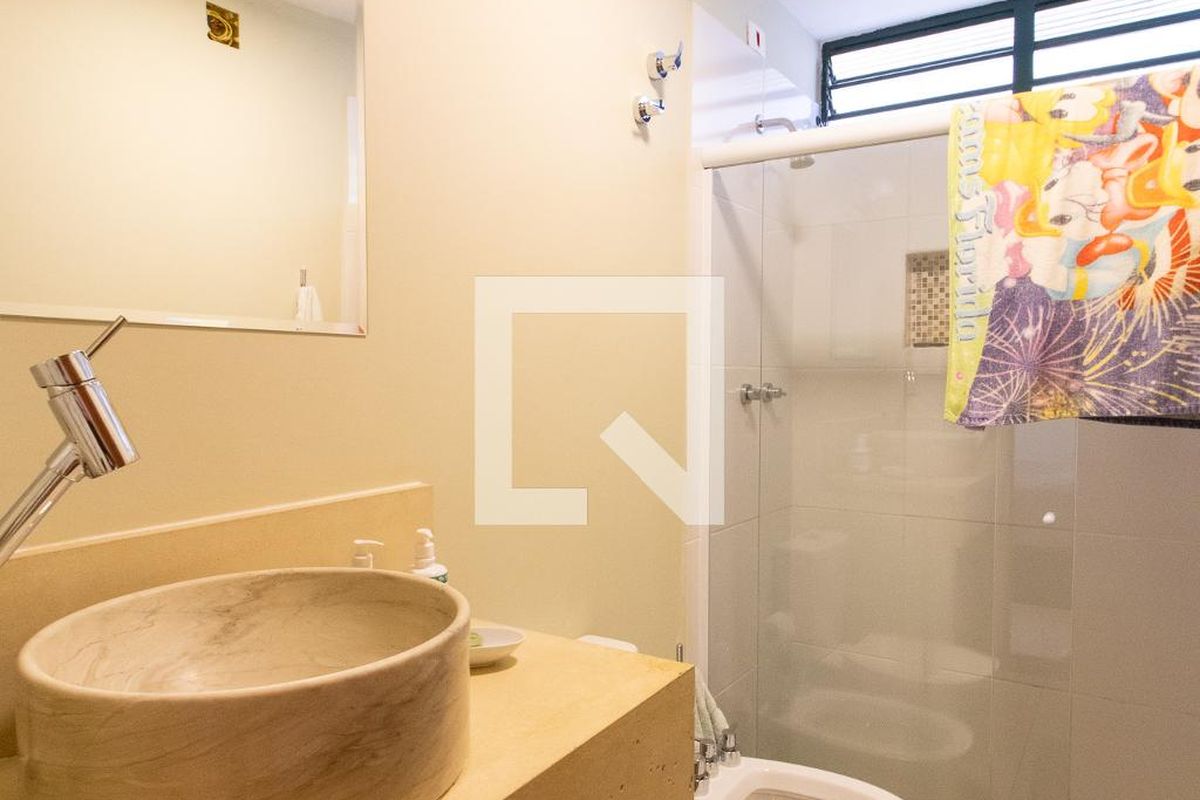Casa à Venda - Jardim Flamboyant, 3 Quartos,  280 m2 em , Campinas - sp | SoloBR