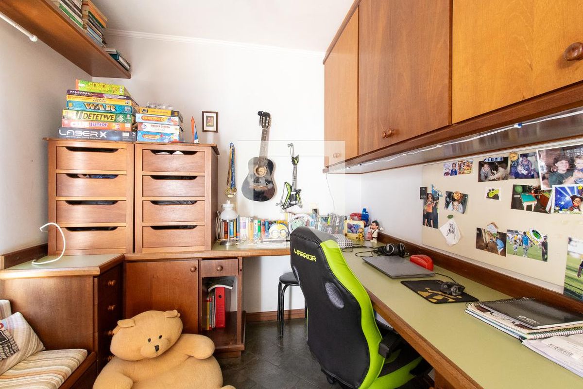 Casa à Venda - Jardim Flamboyant, 3 Quartos,  280 m2 em , Campinas - sp | SoloBR