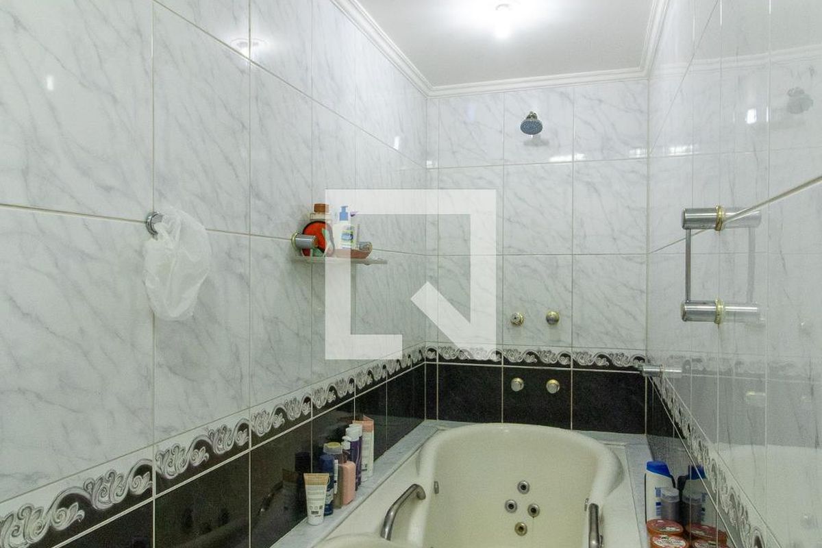 Casa à Venda - Jardim Flamboyant, 3 Quartos,  470 m2 em , Campinas - sp | SoloBR