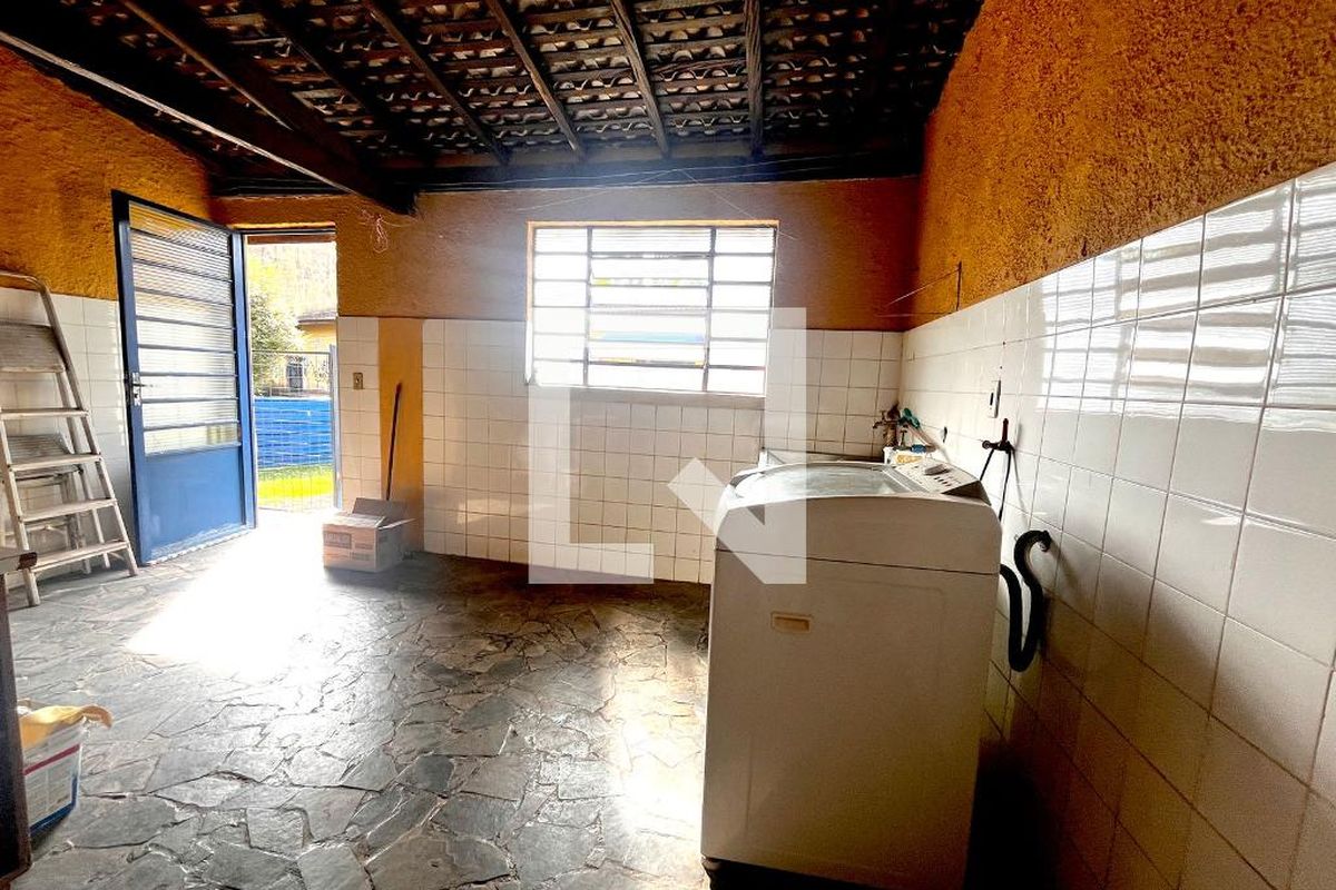 Casa à Venda - Barão Geraldo - Centro, 4 Quartos,  1710 m2 em , Campinas - sp | SoloBR