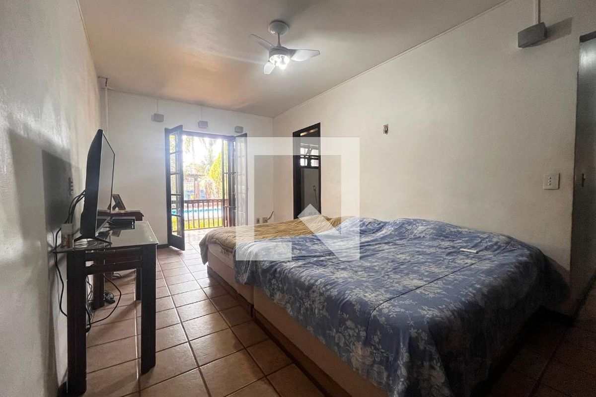Casa à Venda - Barão Geraldo - Centro, 4 Quartos,  1710 m2 em , Campinas - sp | SoloBR