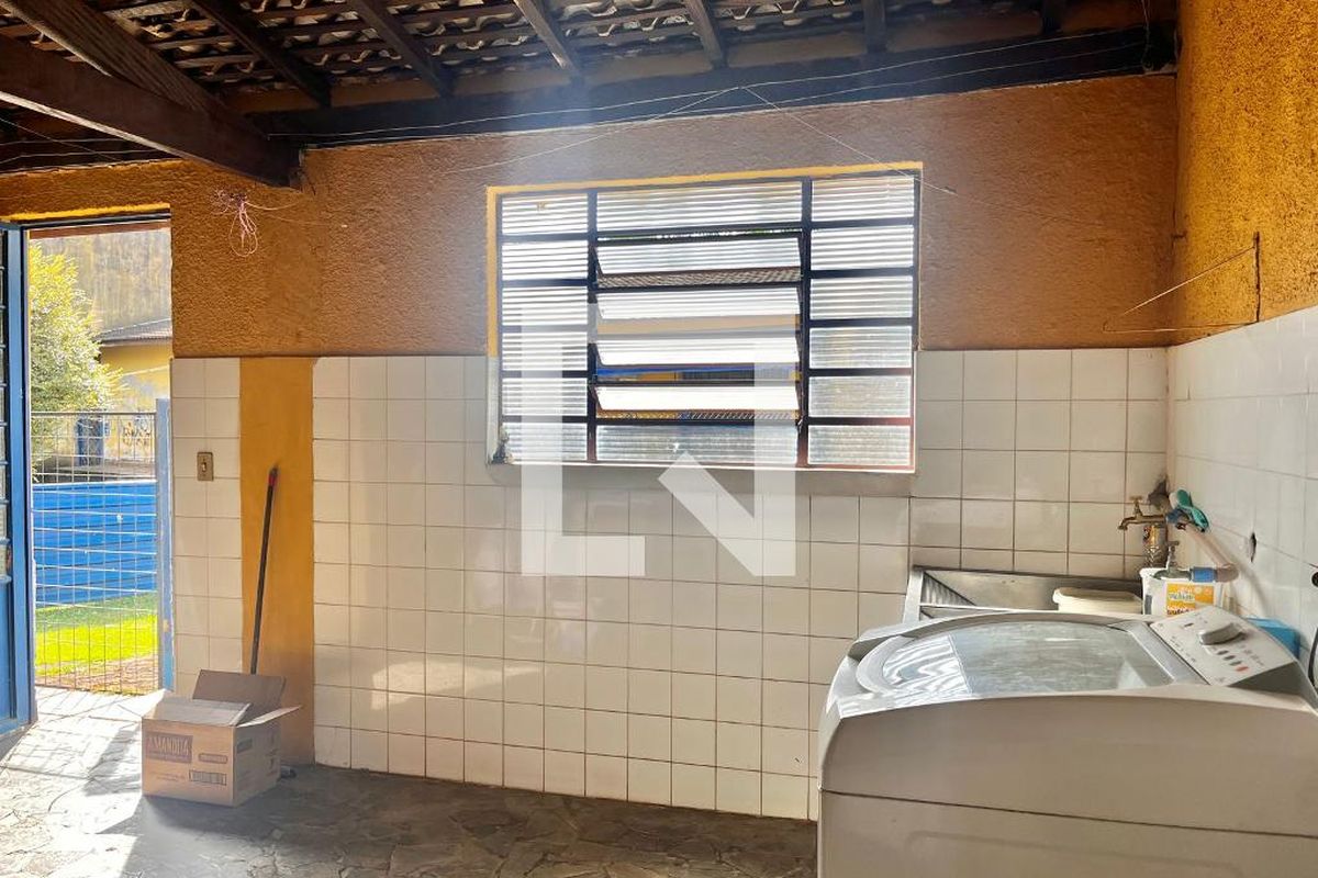 Casa à Venda - Barão Geraldo - Centro, 4 Quartos,  1710 m2 em , Campinas - sp | SoloBR