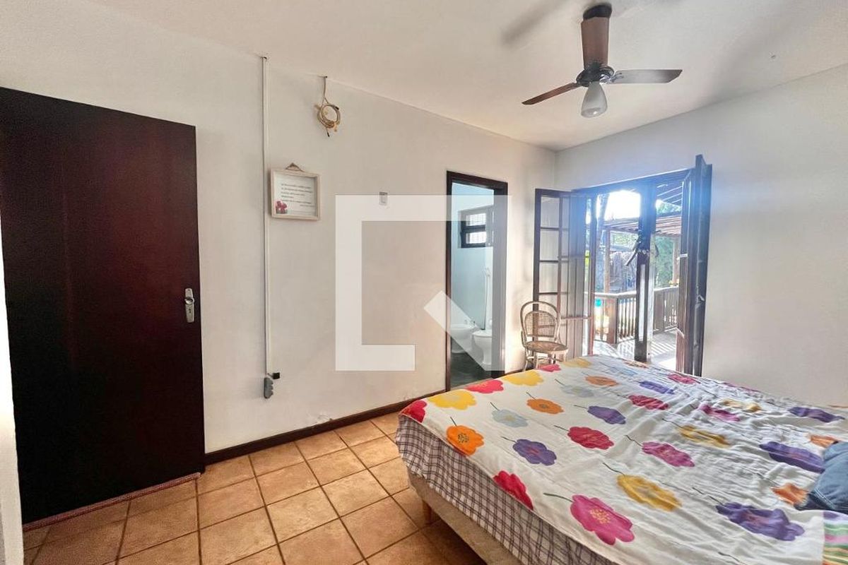 Casa à Venda - Barão Geraldo - Centro, 4 Quartos,  1710 m2 em , Campinas - sp | SoloBR