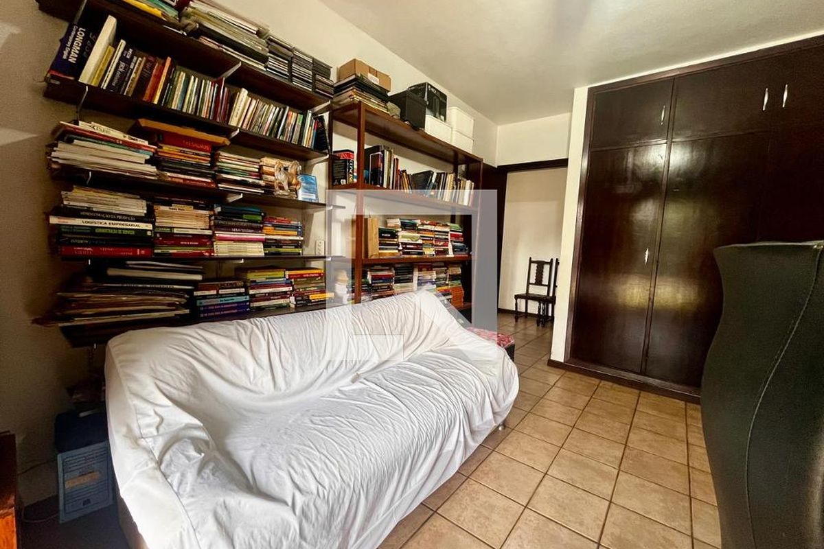 Casa à Venda - Barão Geraldo - Centro, 4 Quartos,  1710 m2 em , Campinas - sp | SoloBR