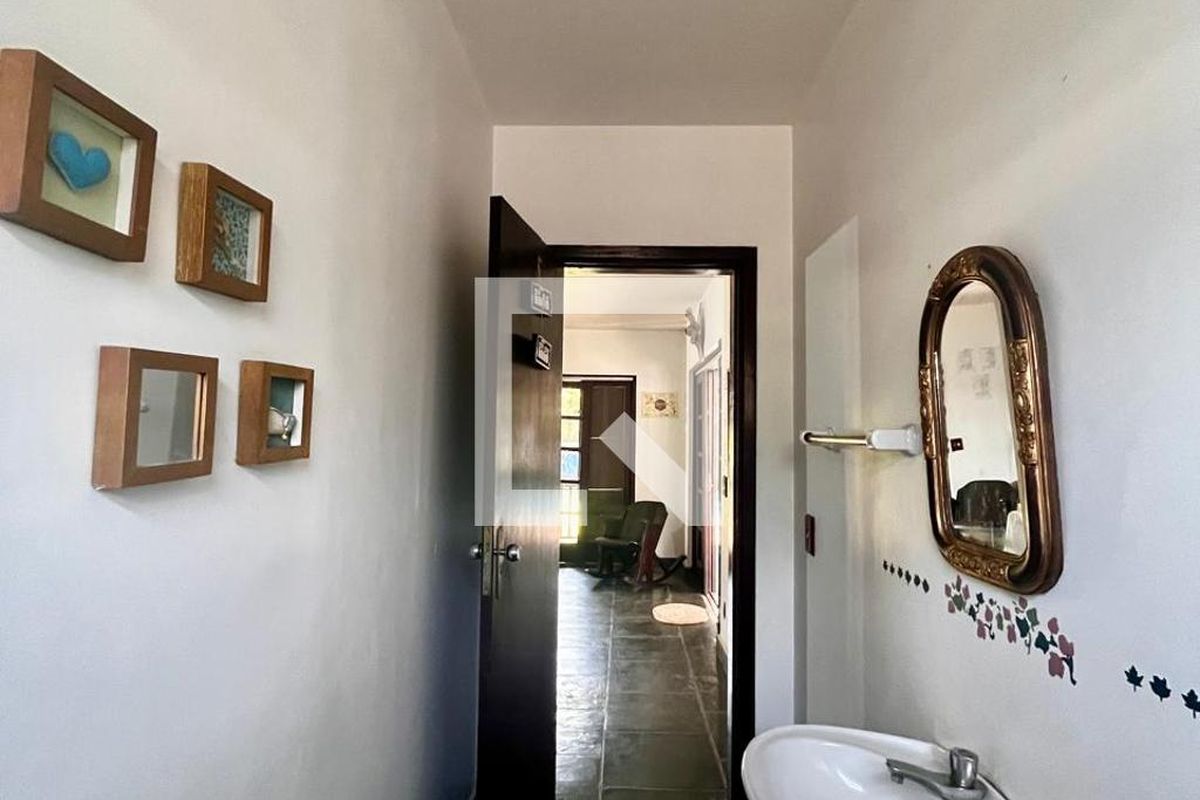 Casa à Venda - Barão Geraldo - Centro, 4 Quartos,  1710 m2 em , Campinas - sp | SoloBR
