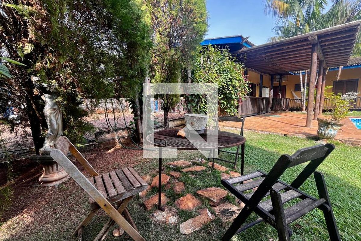 Casa à Venda - Barão Geraldo - Centro, 4 Quartos,  1710 m2 em , Campinas - sp | SoloBR
