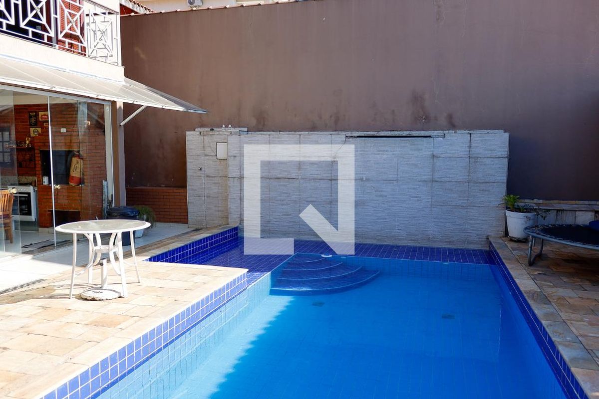 Casa, 3 quartos, 375 m² - Foto 108