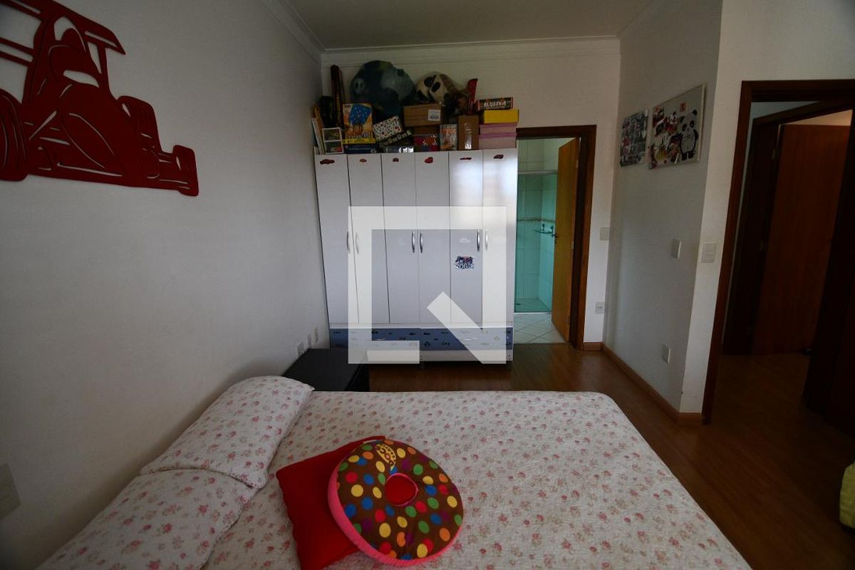 Casa à Venda - Mansões Santo Antônio, 4 Quartos,  292 m2 em , Campinas - sp | SoloBR