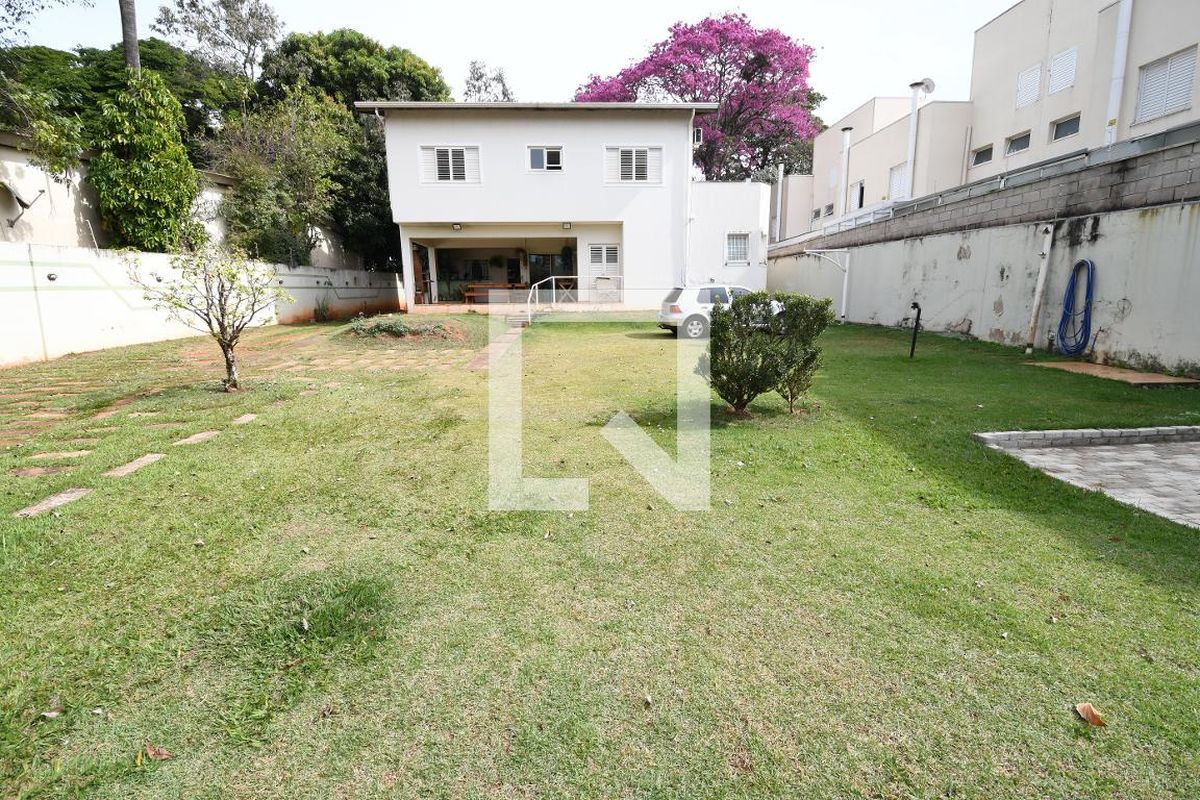 Casa à Venda - Mansões Santo Antônio, 4 Quartos,  292 m2 em , Campinas - sp | SoloBR