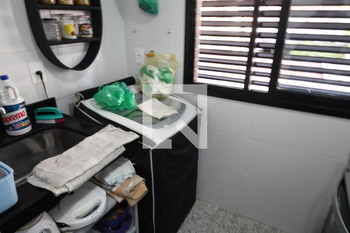Apartamento à Venda - Cambuí, 1 Quarto,  49 m2 em , Campinas - sp | SoloBR