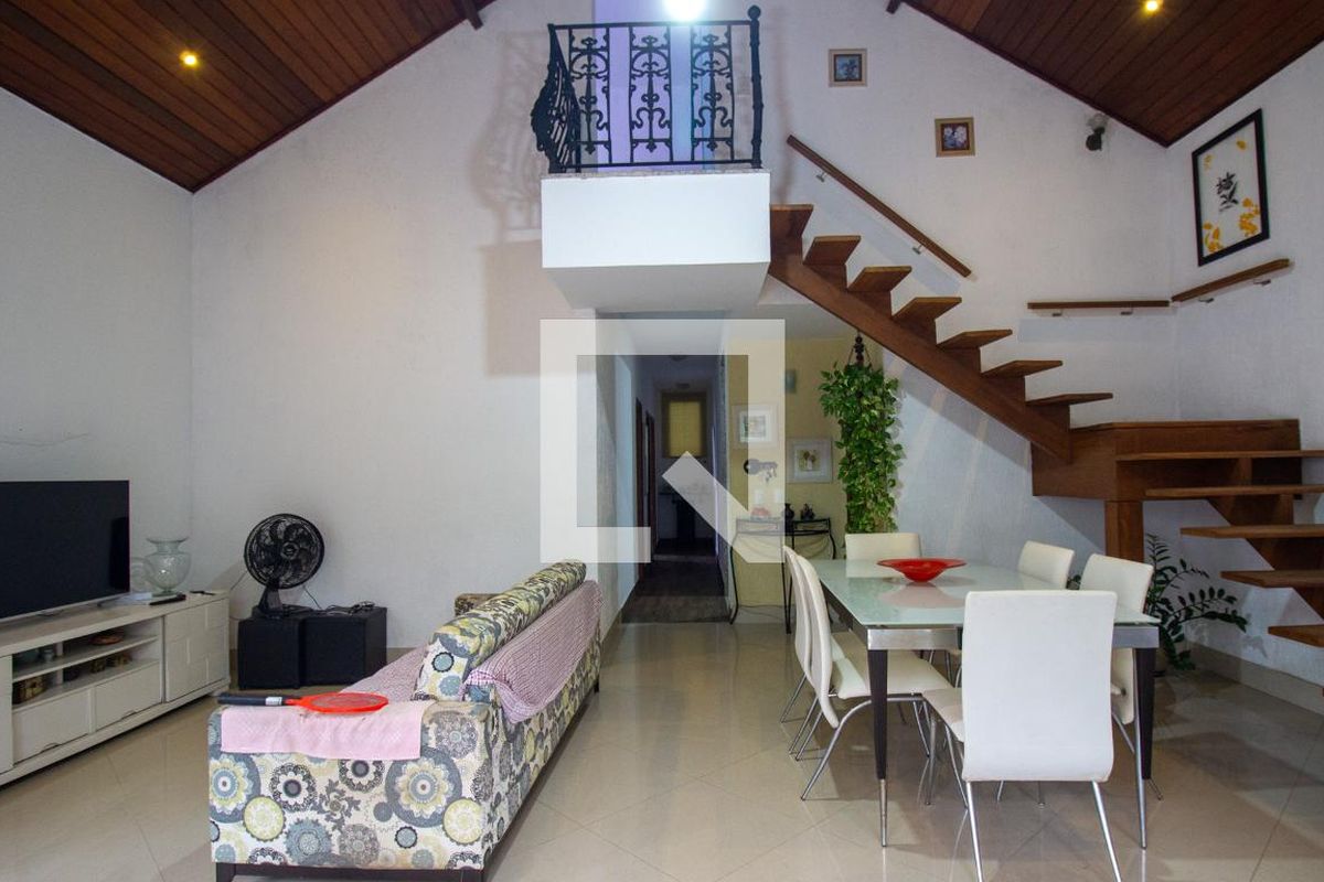 Casa, 3 quartos, 380 m² - Foto 4