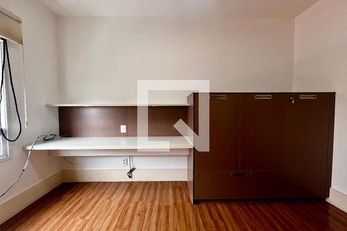 Apartamento à Venda - Cambuí, 3 Quartos,  186 m2 em , Campinas - sp | SoloBR