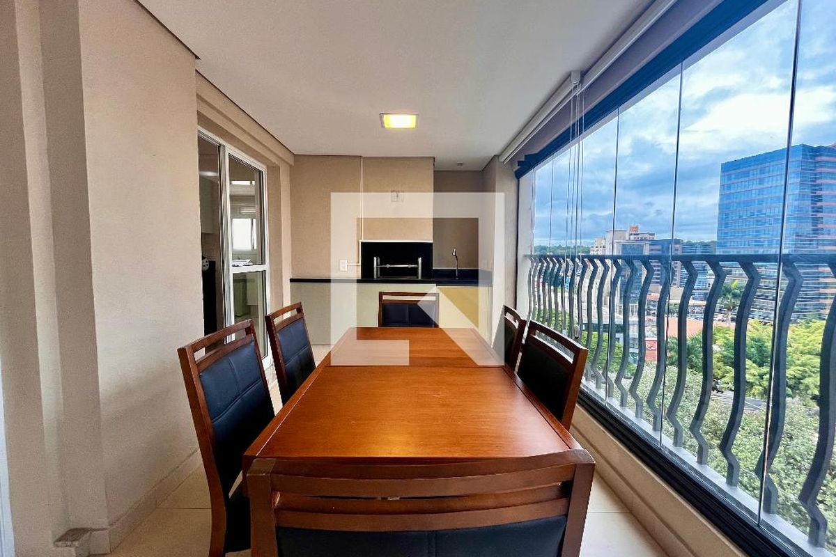 Apartamento à Venda - Cambuí, 3 Quartos,  186 m2 em , Campinas - sp | SoloBR