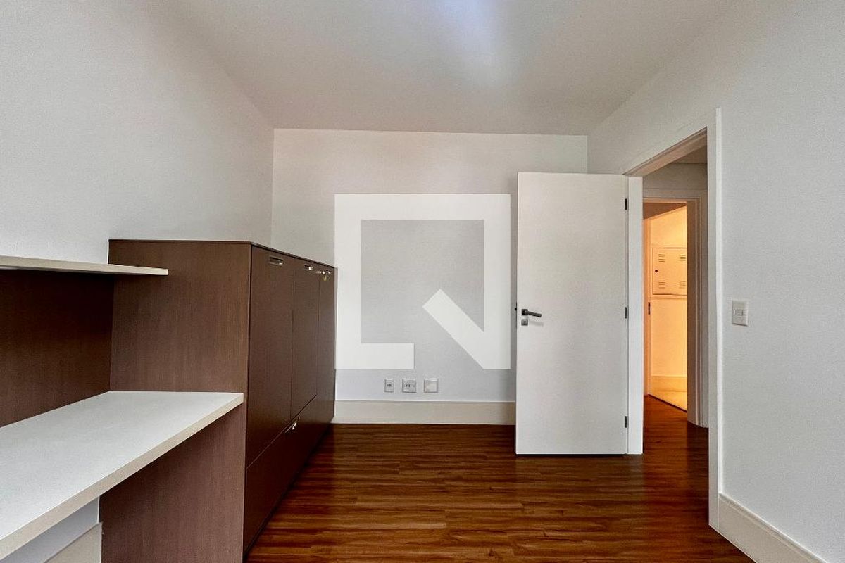 Apartamento à Venda - Cambuí, 3 Quartos,  186 m2 em , Campinas - sp | SoloBR