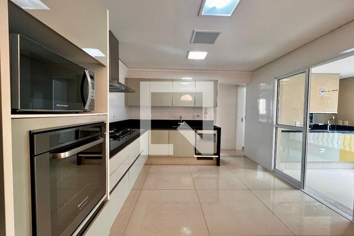 Apartamento à Venda - Cambuí, 3 Quartos,  186 m2 em , Campinas - sp | SoloBR
