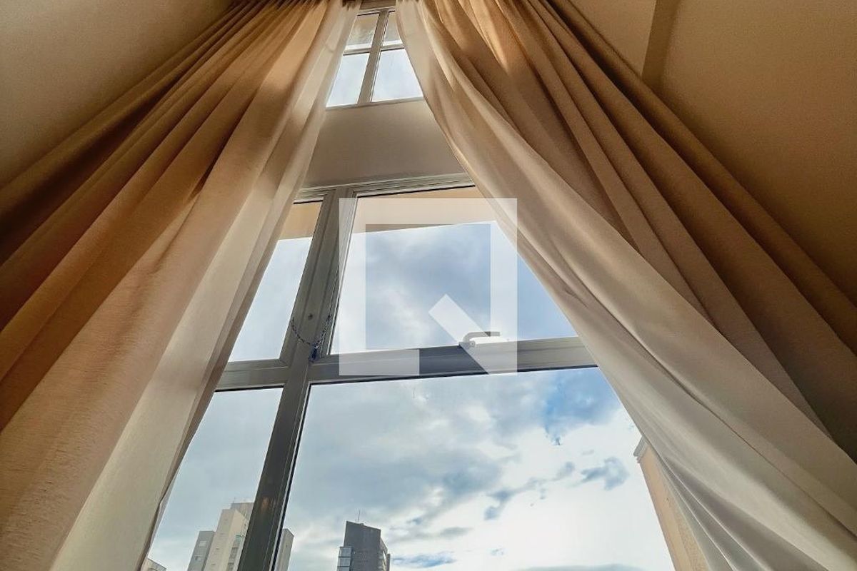 Apartamento à Venda - Cambuí, 3 Quartos,  186 m2 em , Campinas - sp | SoloBR