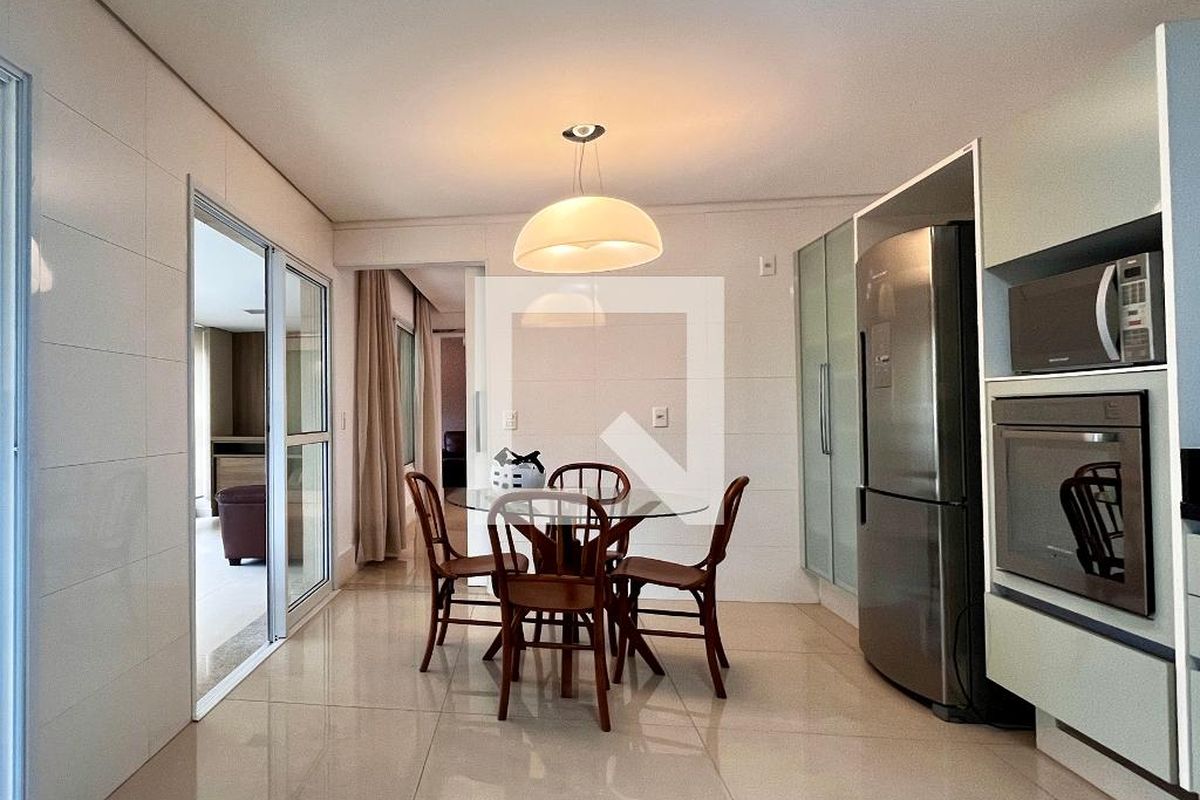 Apartamento à Venda - Cambuí, 3 Quartos,  186 m2 em , Campinas - sp | SoloBR